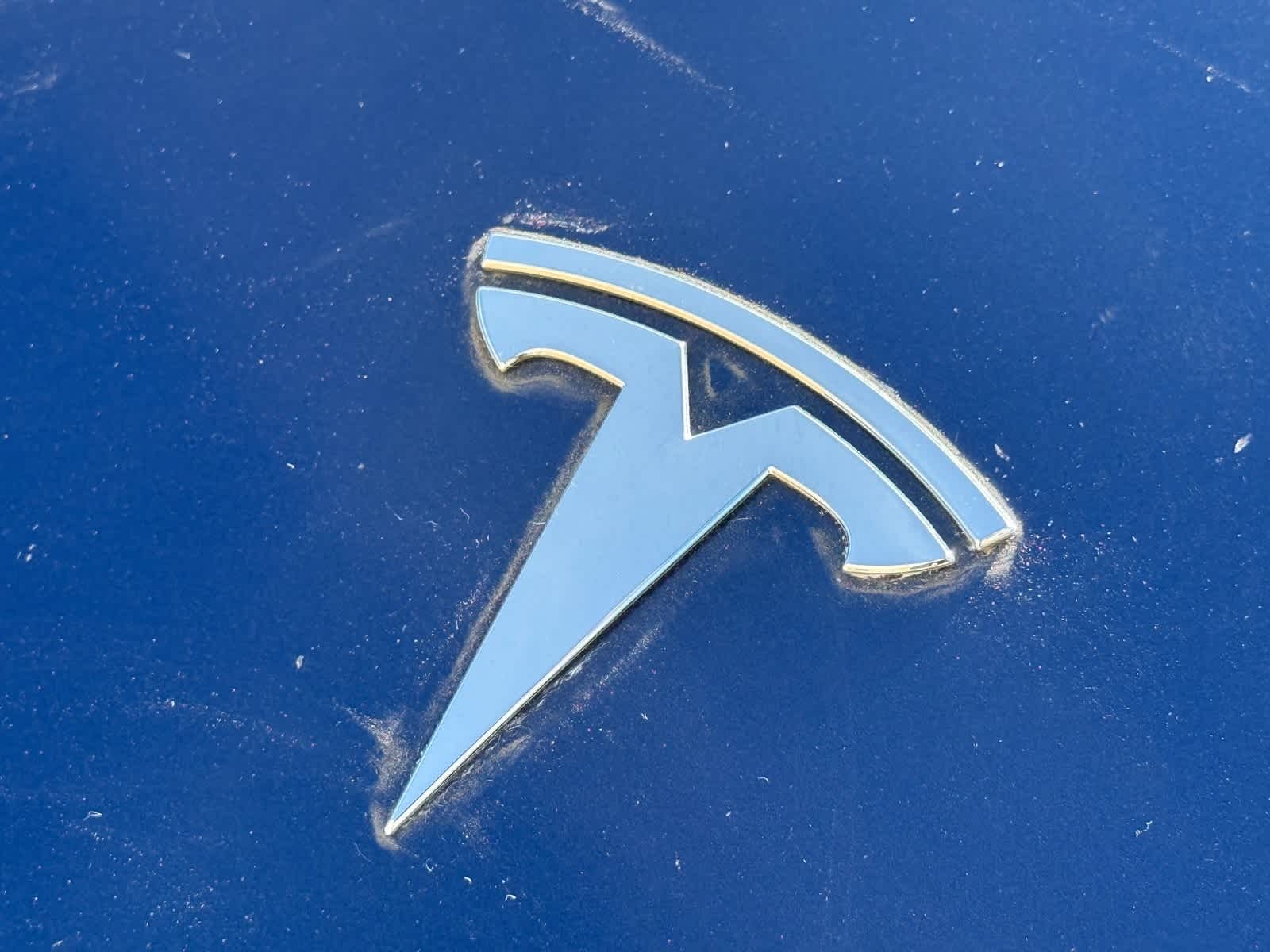 Thumbnail: 2018 Tesla Model 3 - 28