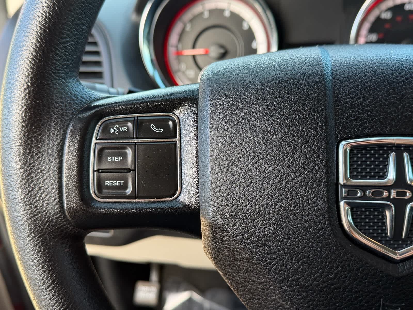 Thumbnail: 2018 Dodge Grand Caravan - 27