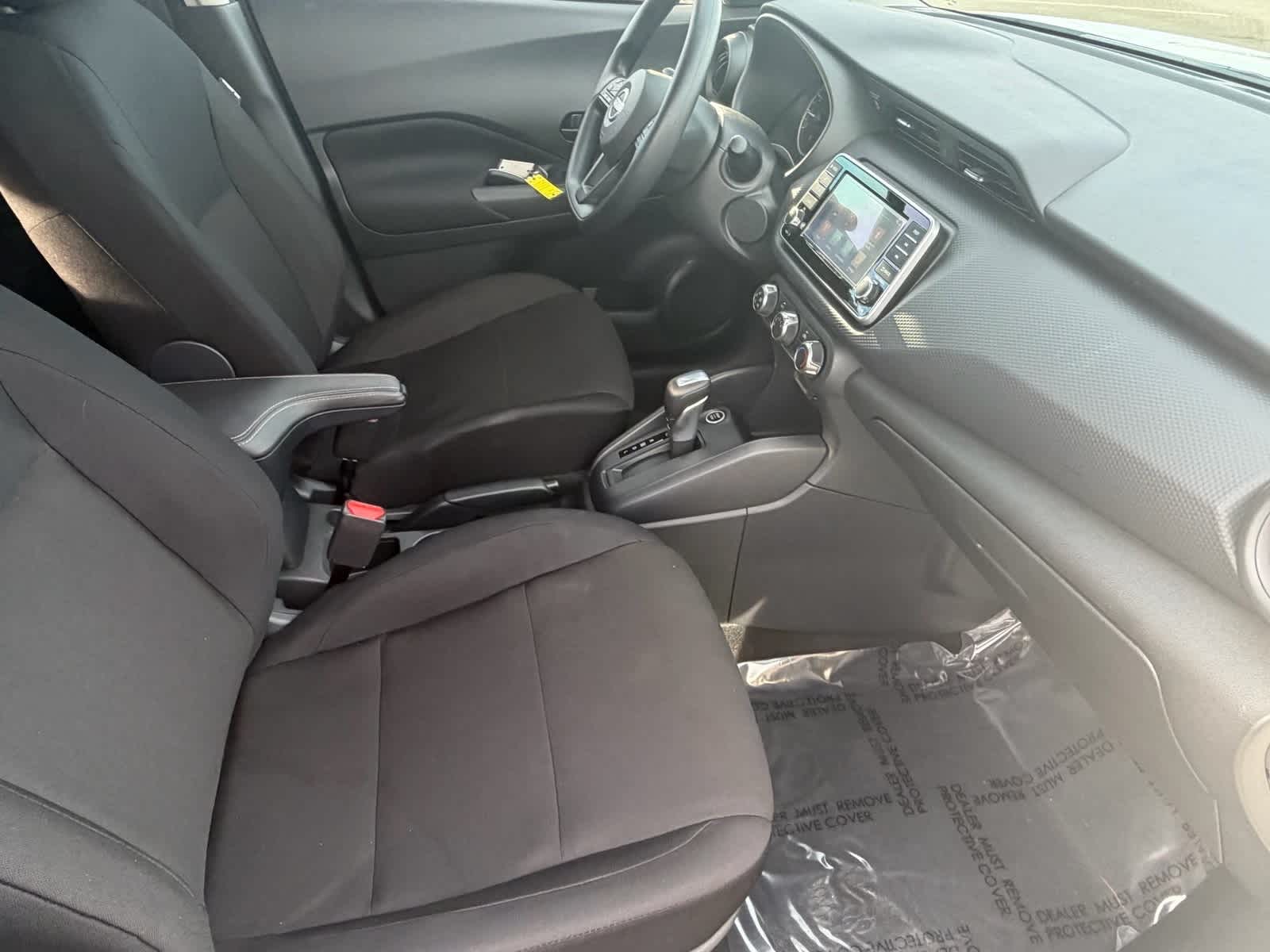 Thumbnail: 2025 Nissan Kicks - 12