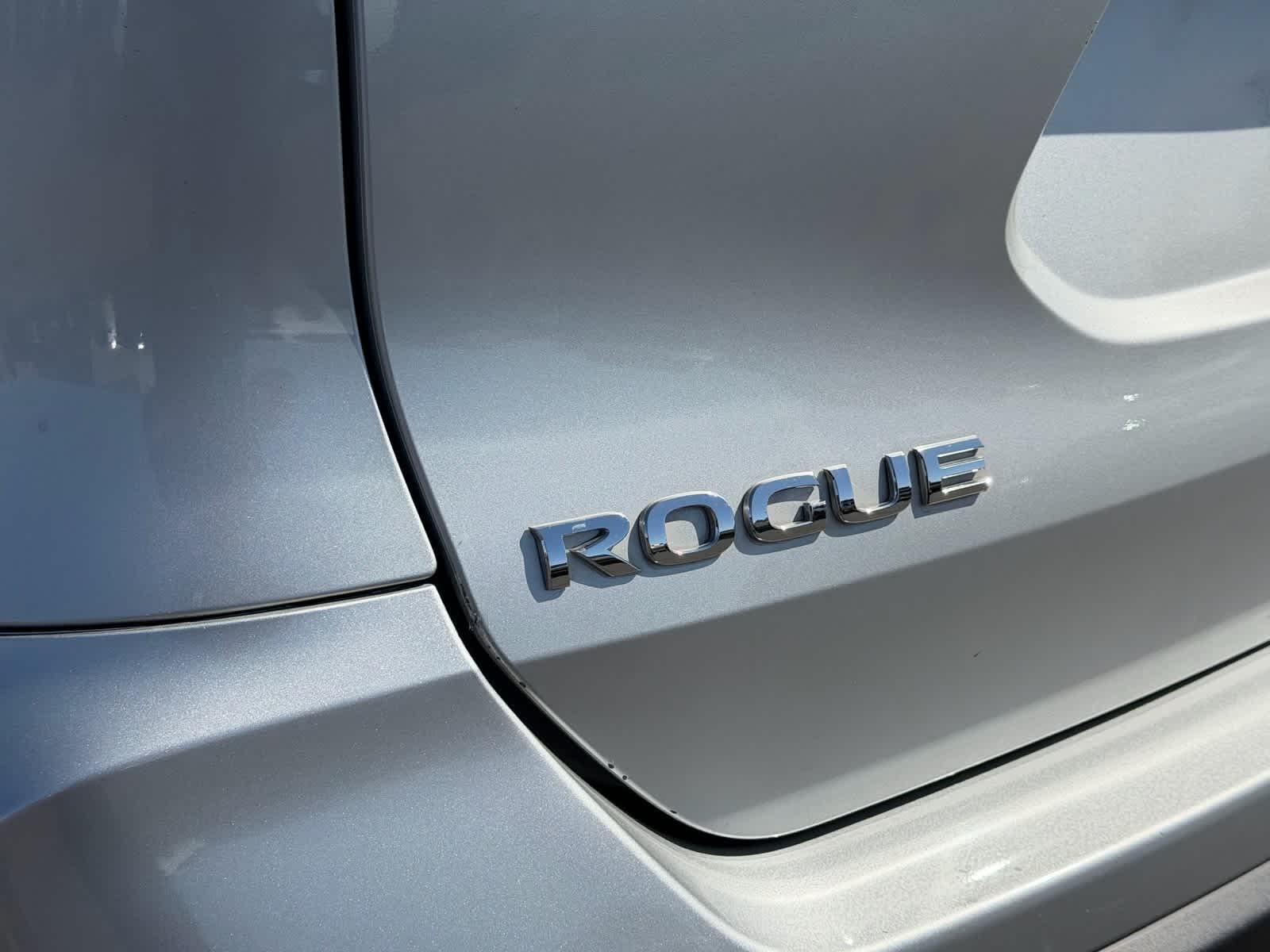 Thumbnail: 2019 Nissan Rogue - 12