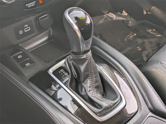 Thumbnail: 2019 Nissan Rogue Sport - 26