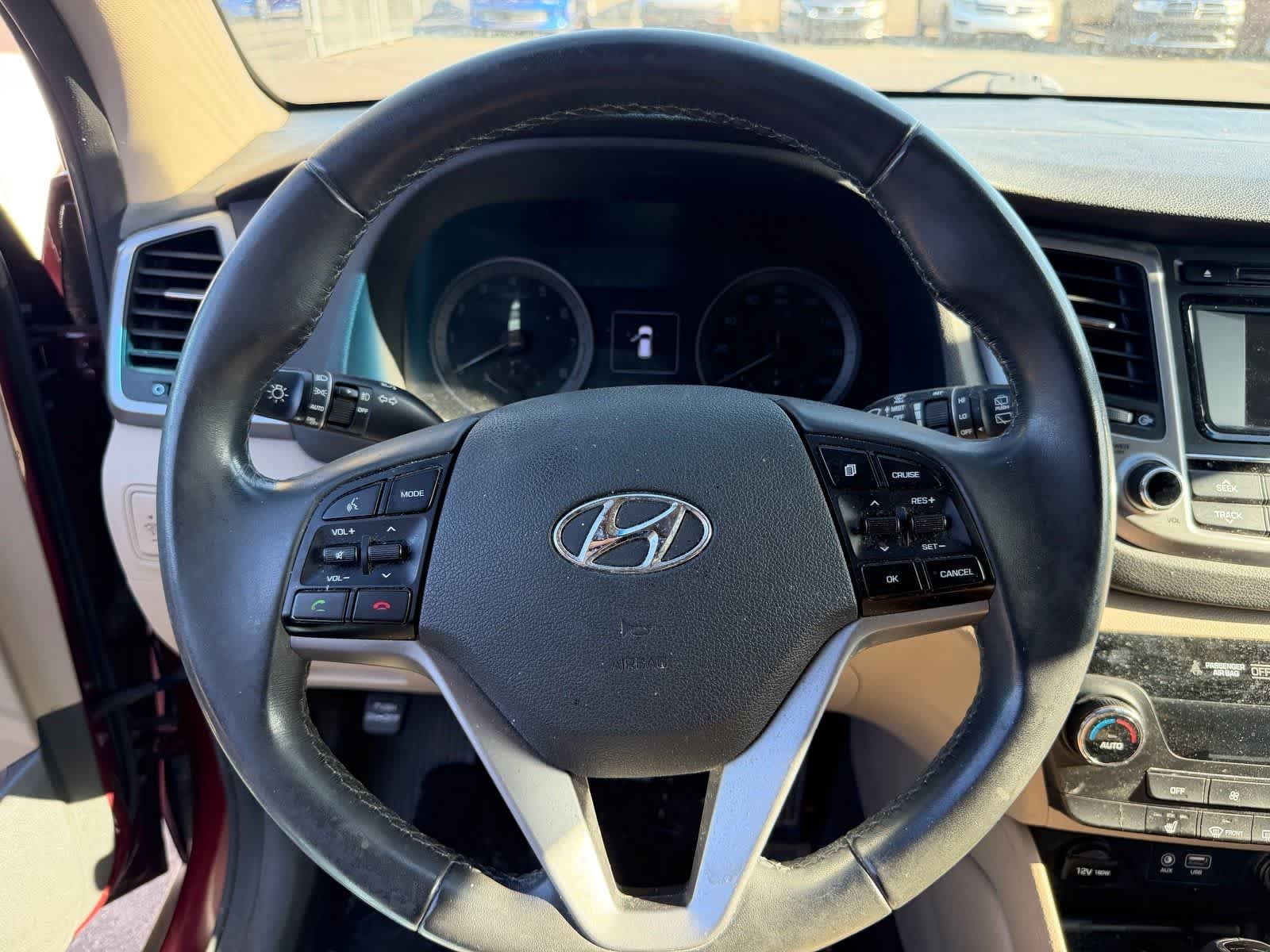 Thumbnail: 2017 Hyundai Tucson - 10