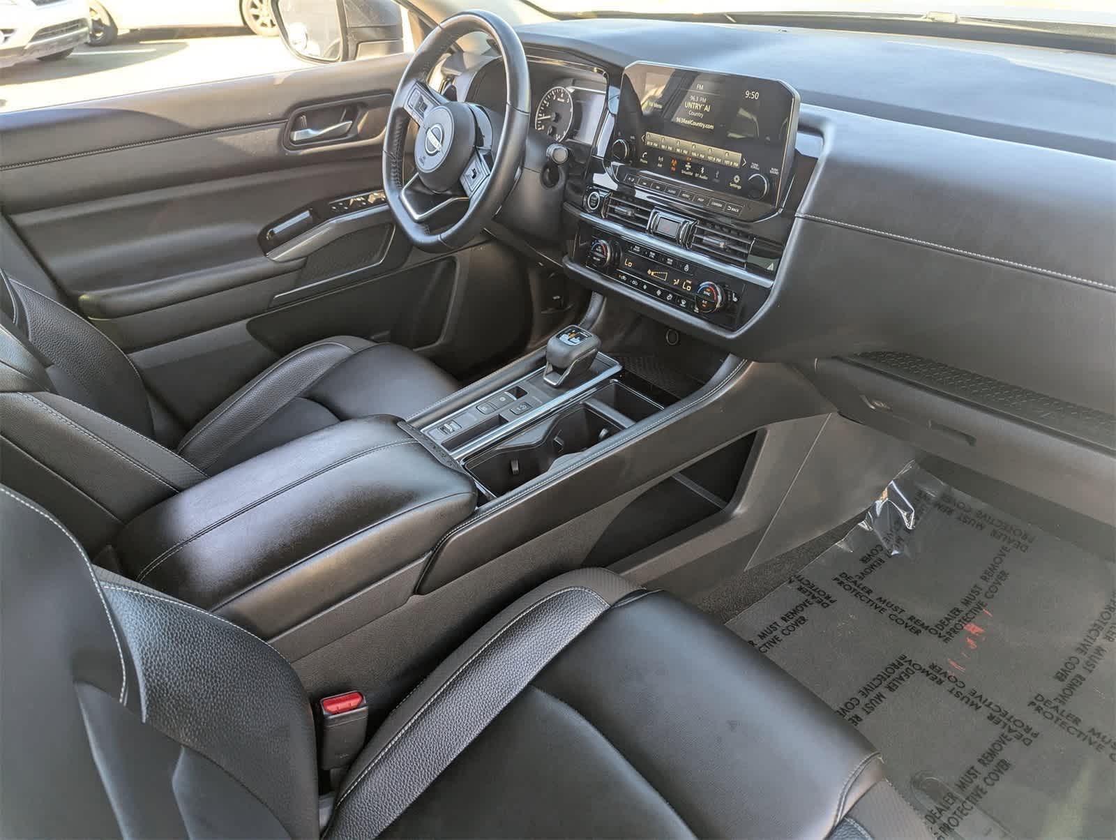 Thumbnail: 2022 Nissan Pathfinder - 14