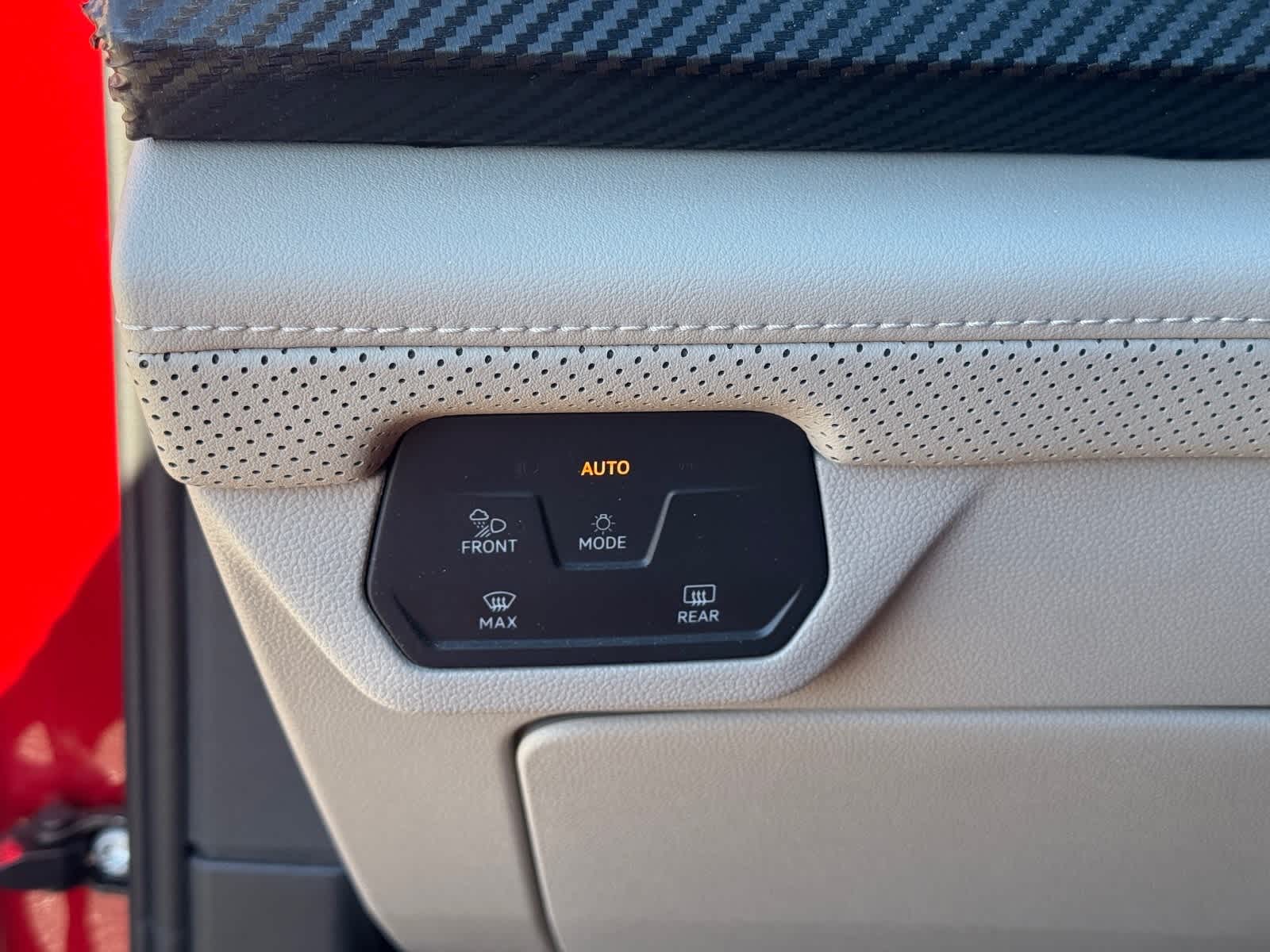 Thumbnail: 2024 Volkswagen Atlas - 12