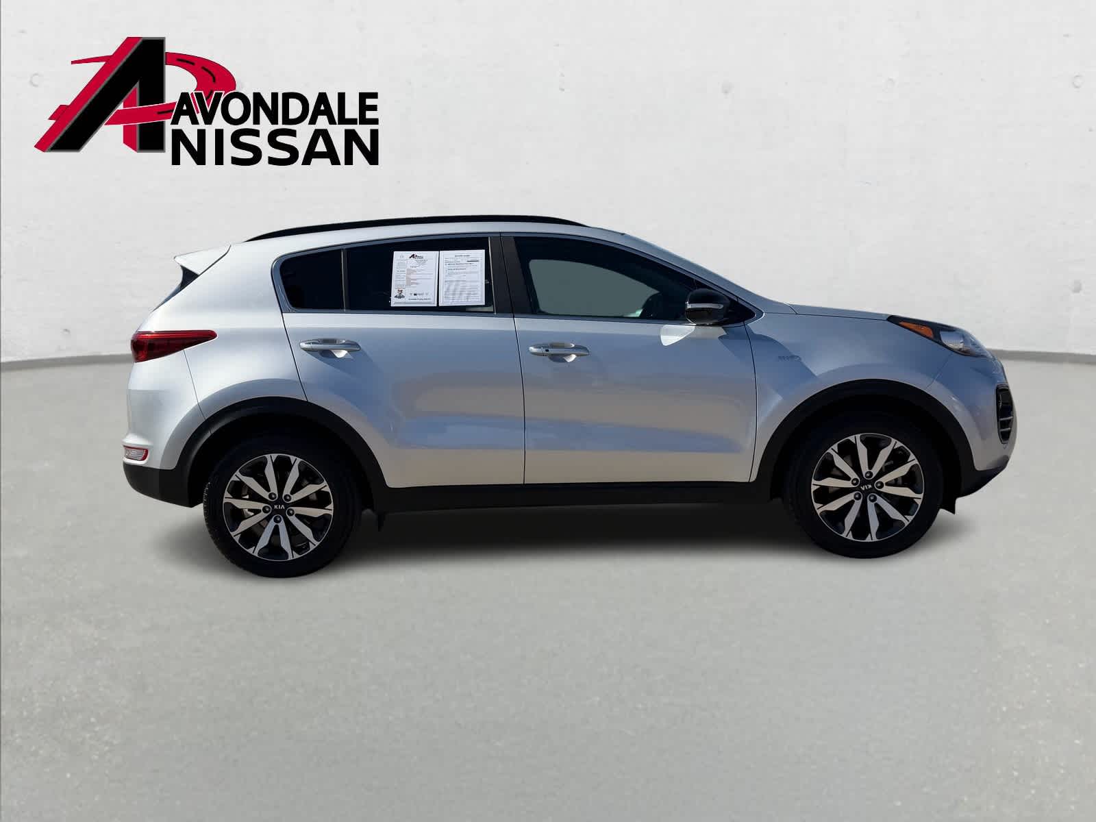 Thumbnail: 2017 Kia Sportage - 8