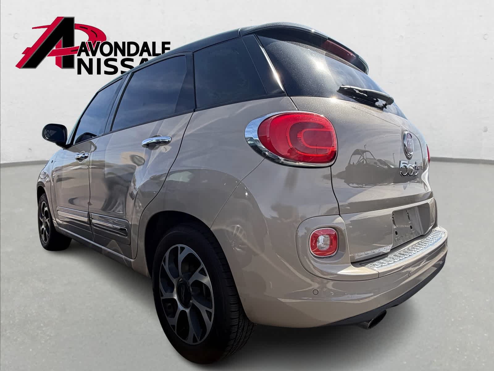 Thumbnail: 2017 Fiat 500L - 3