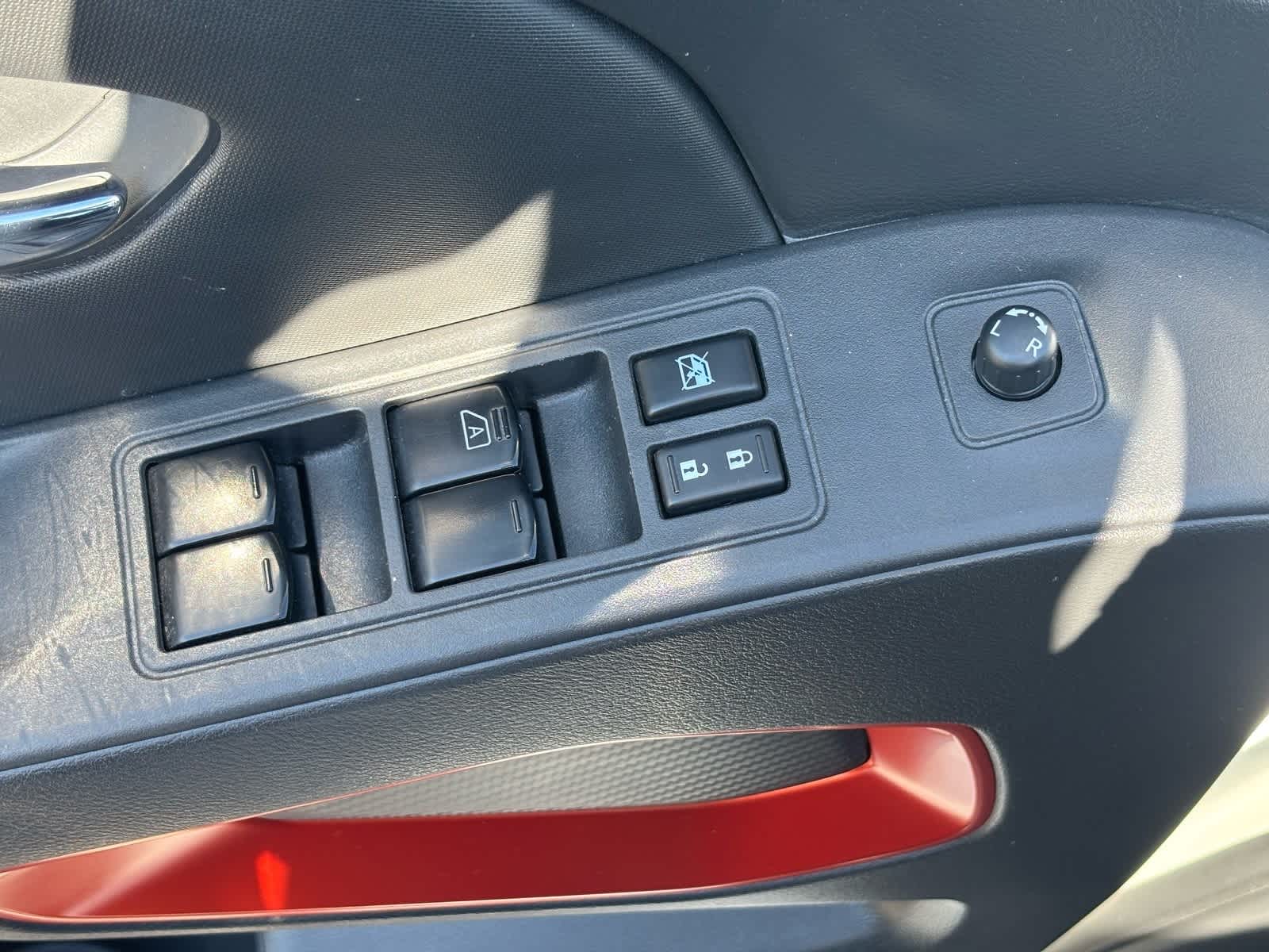 Thumbnail: 2022 Nissan Frontier - 15