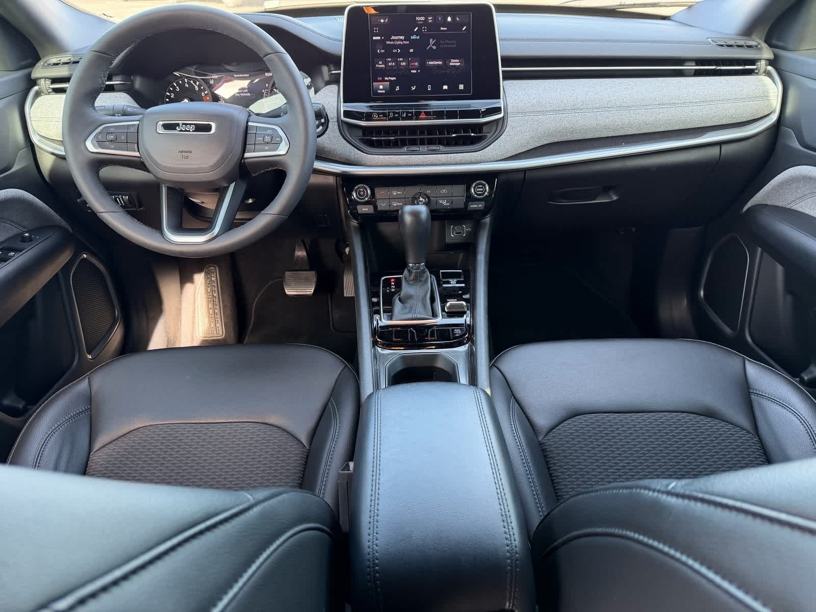 Thumbnail: 2025 Jeep Compass - 17