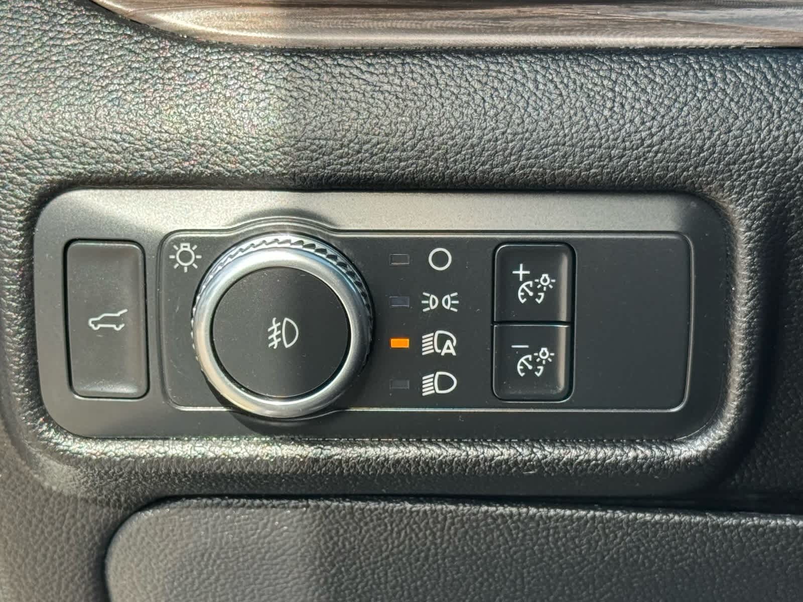 Thumbnail: 2022 Ford Explorer - 21