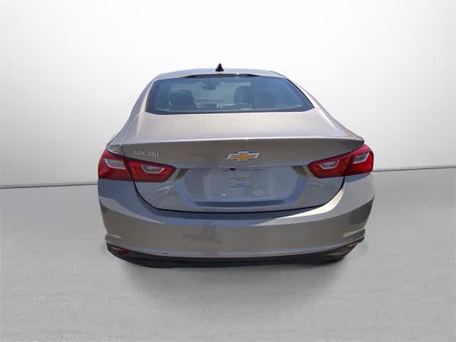 Thumbnail: 2023 Chevrolet Malibu - 3