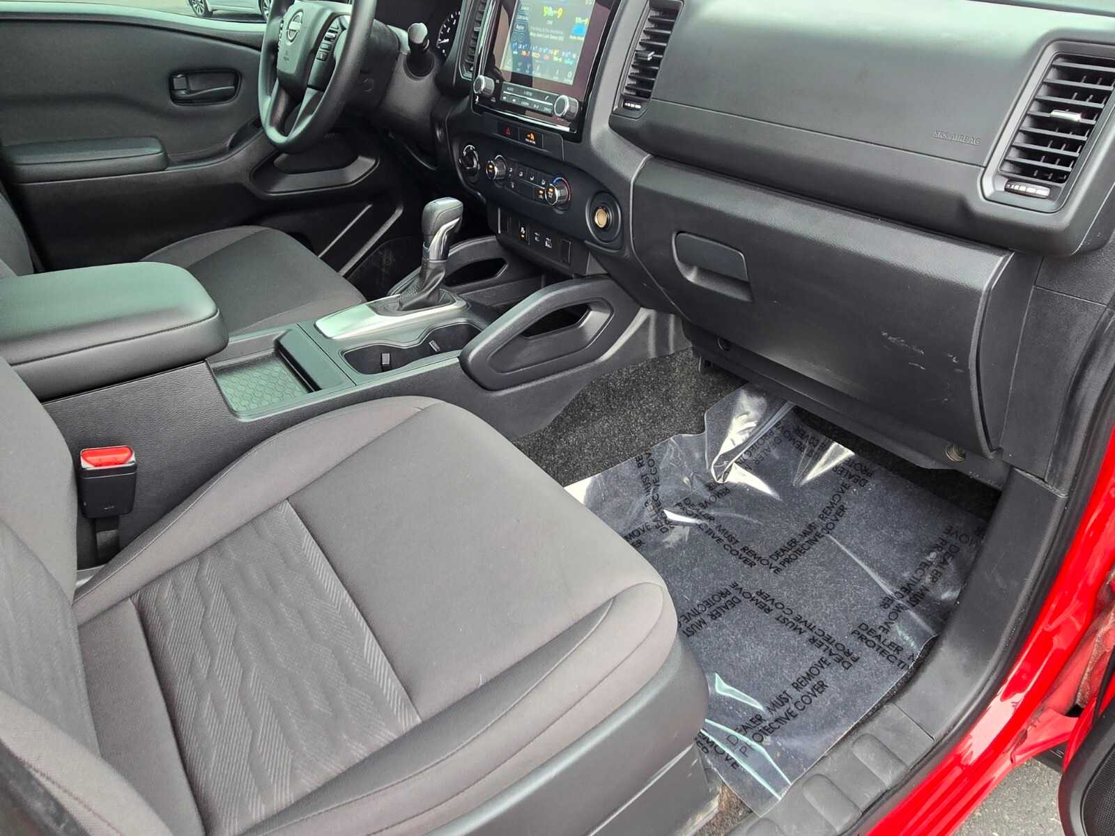 Thumbnail: 2022 Nissan Frontier - 13