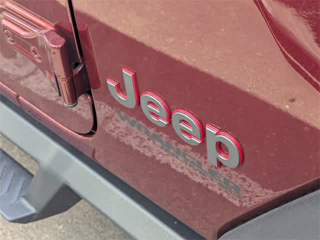 Thumbnail: 2021 Jeep Wrangler - 6