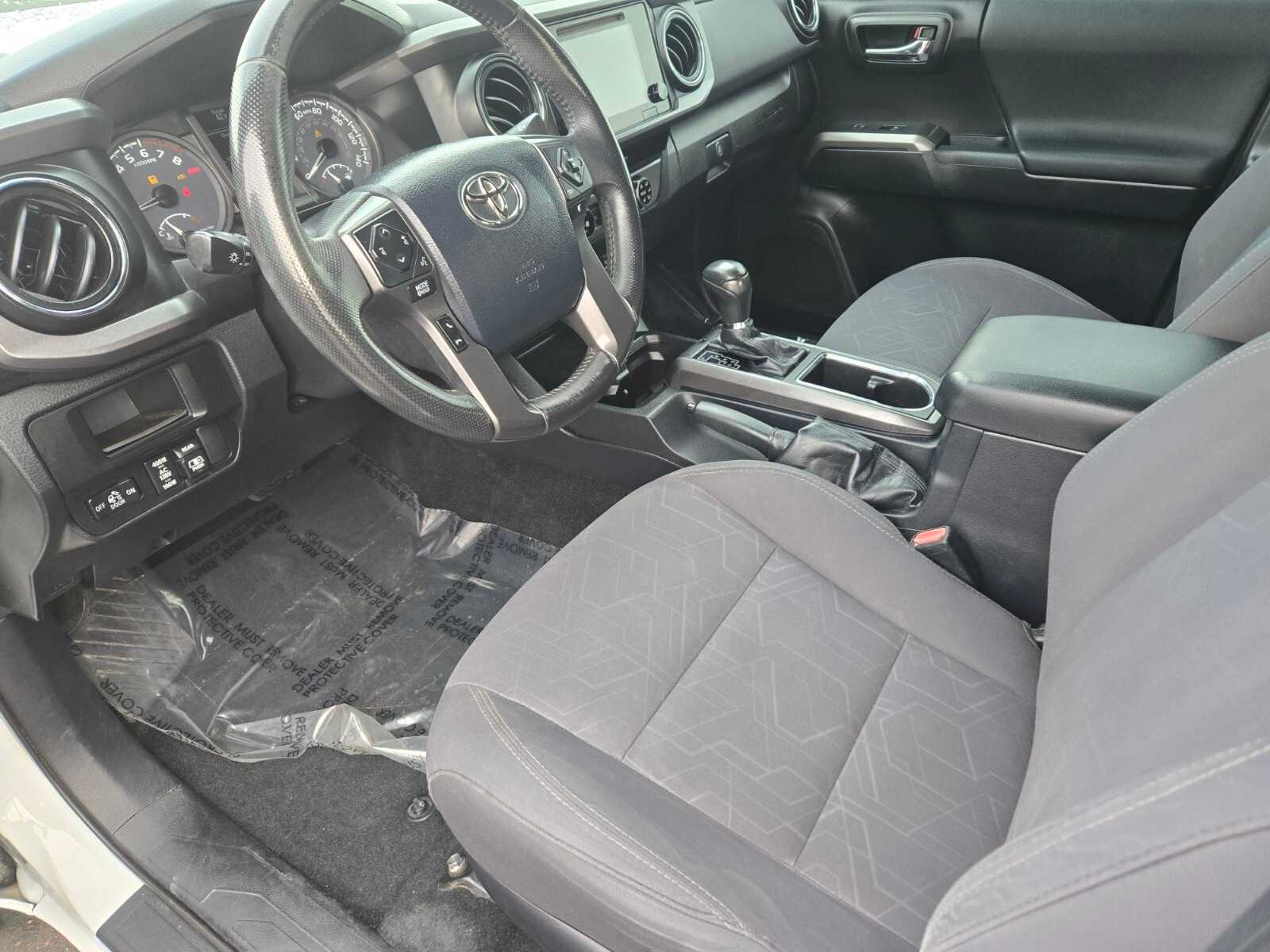 Thumbnail: 2017 Toyota Tacoma - 2