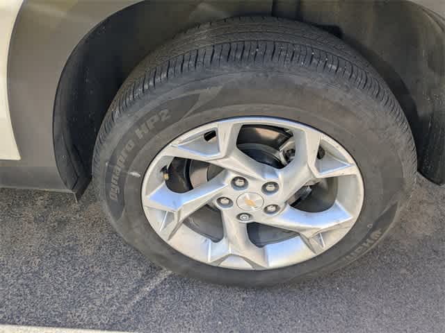 Thumbnail: 2024 Chevrolet Trax - 10