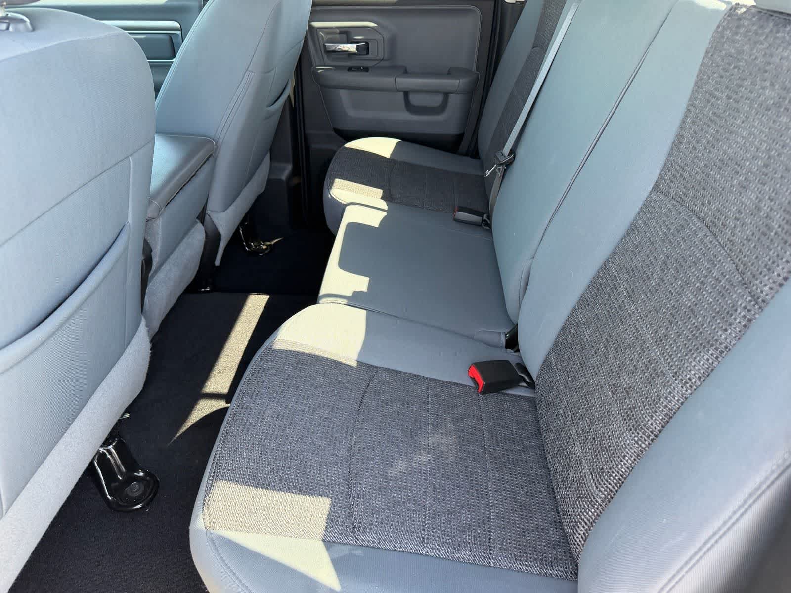 Thumbnail: 2019 RAM 1500 Classic - 13