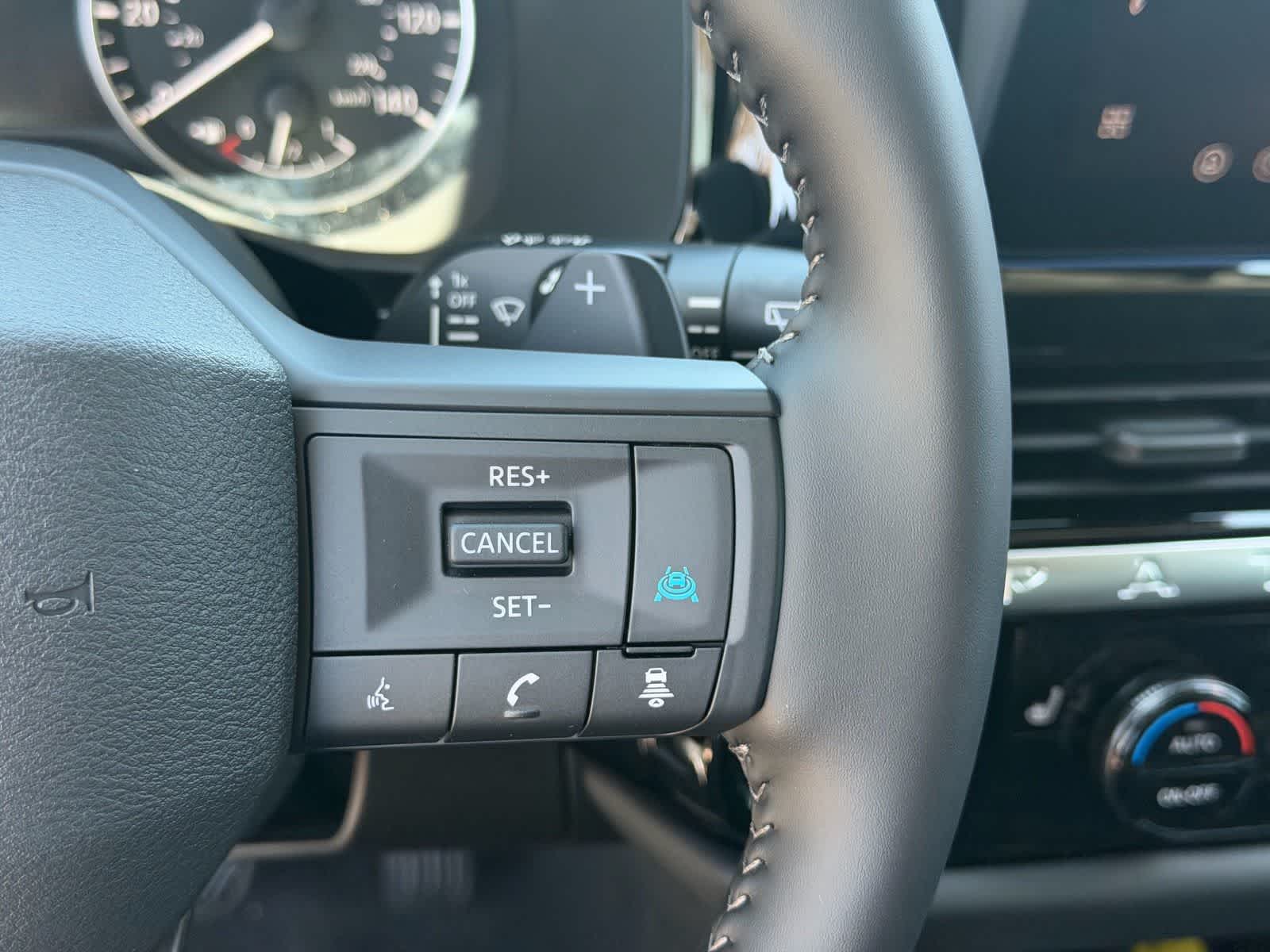 Thumbnail: 2026 Nissan Pathfinder - 18