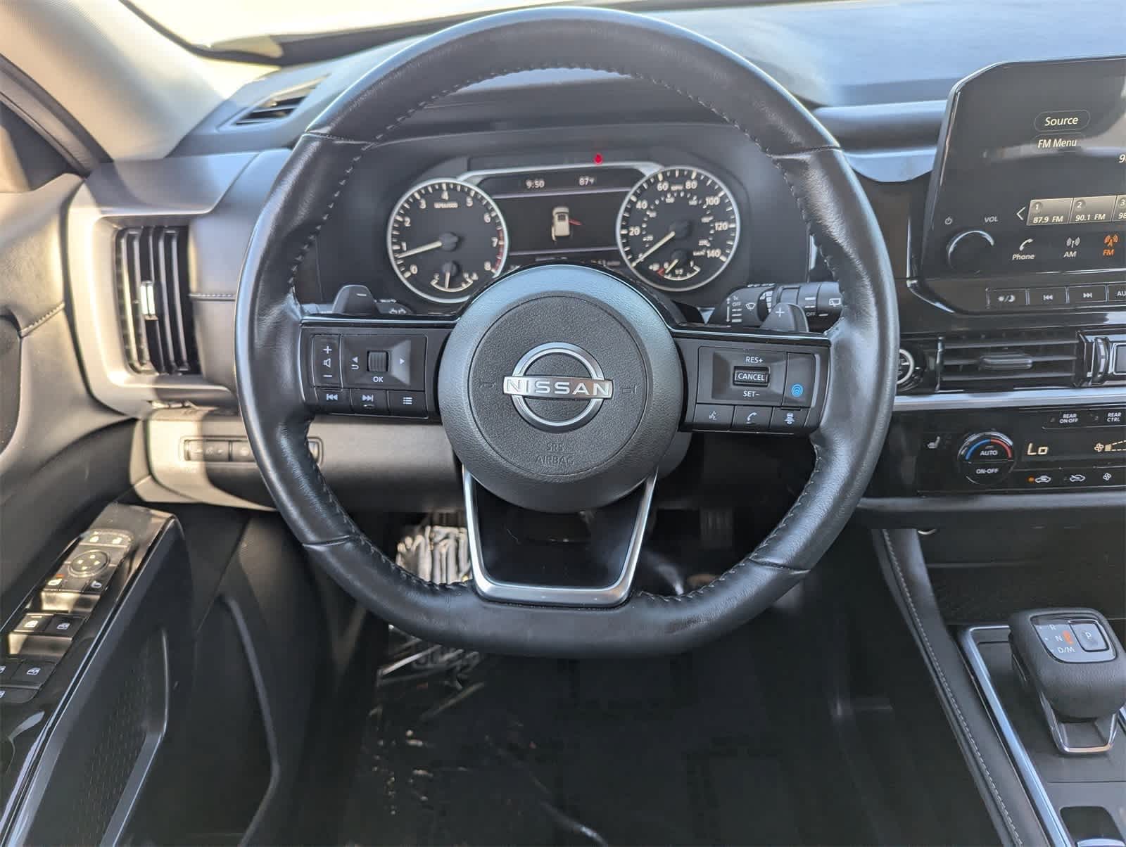 Thumbnail: 2022 Nissan Pathfinder - 20