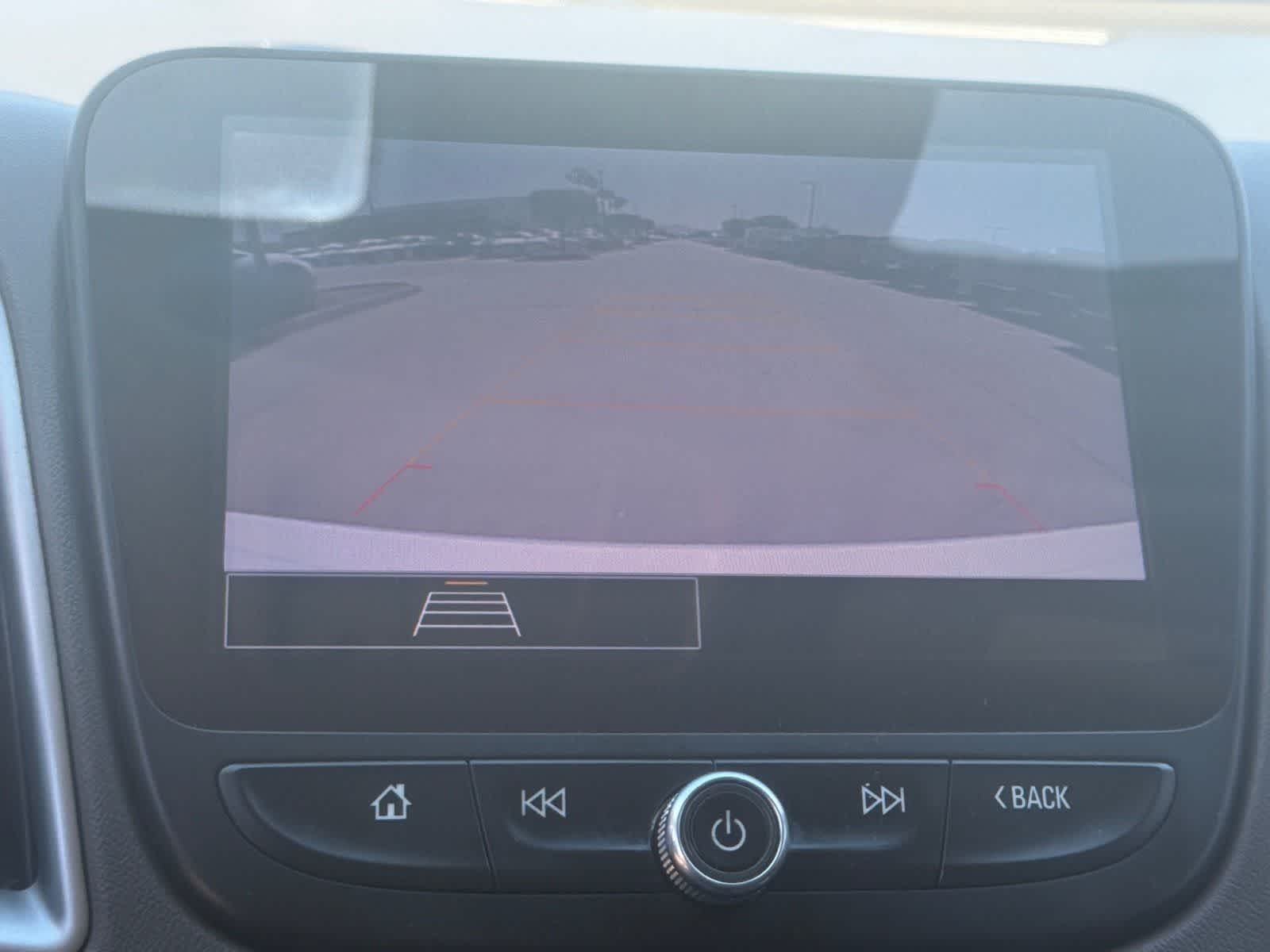 Thumbnail: 2022 Chevrolet Malibu - 13