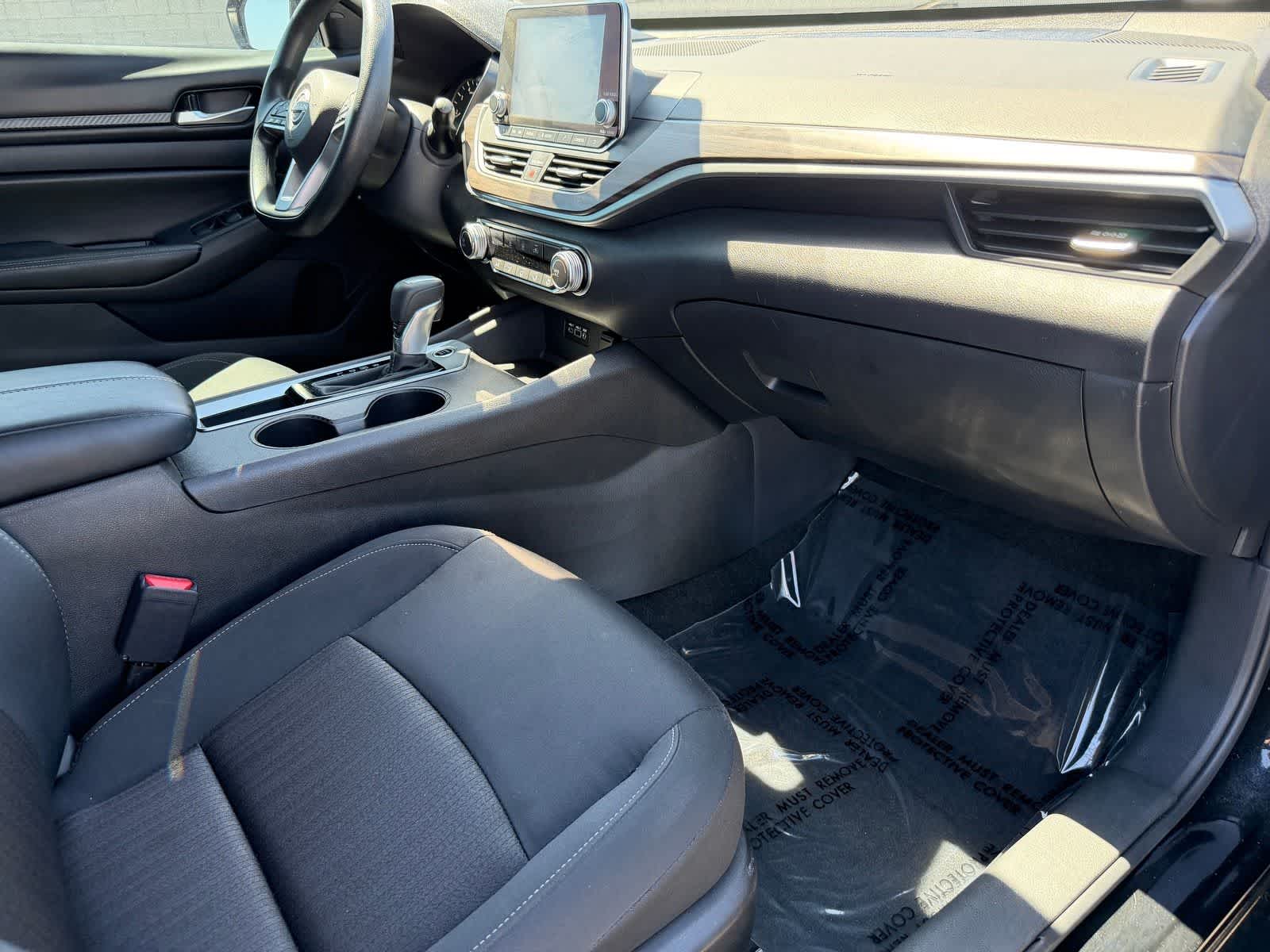 Thumbnail: 2025 Nissan Altima - 10