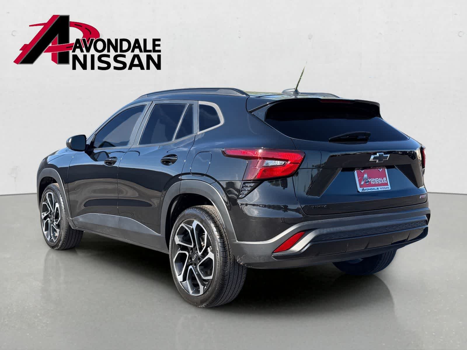 Thumbnail: 2024 Chevrolet Trax - 3
