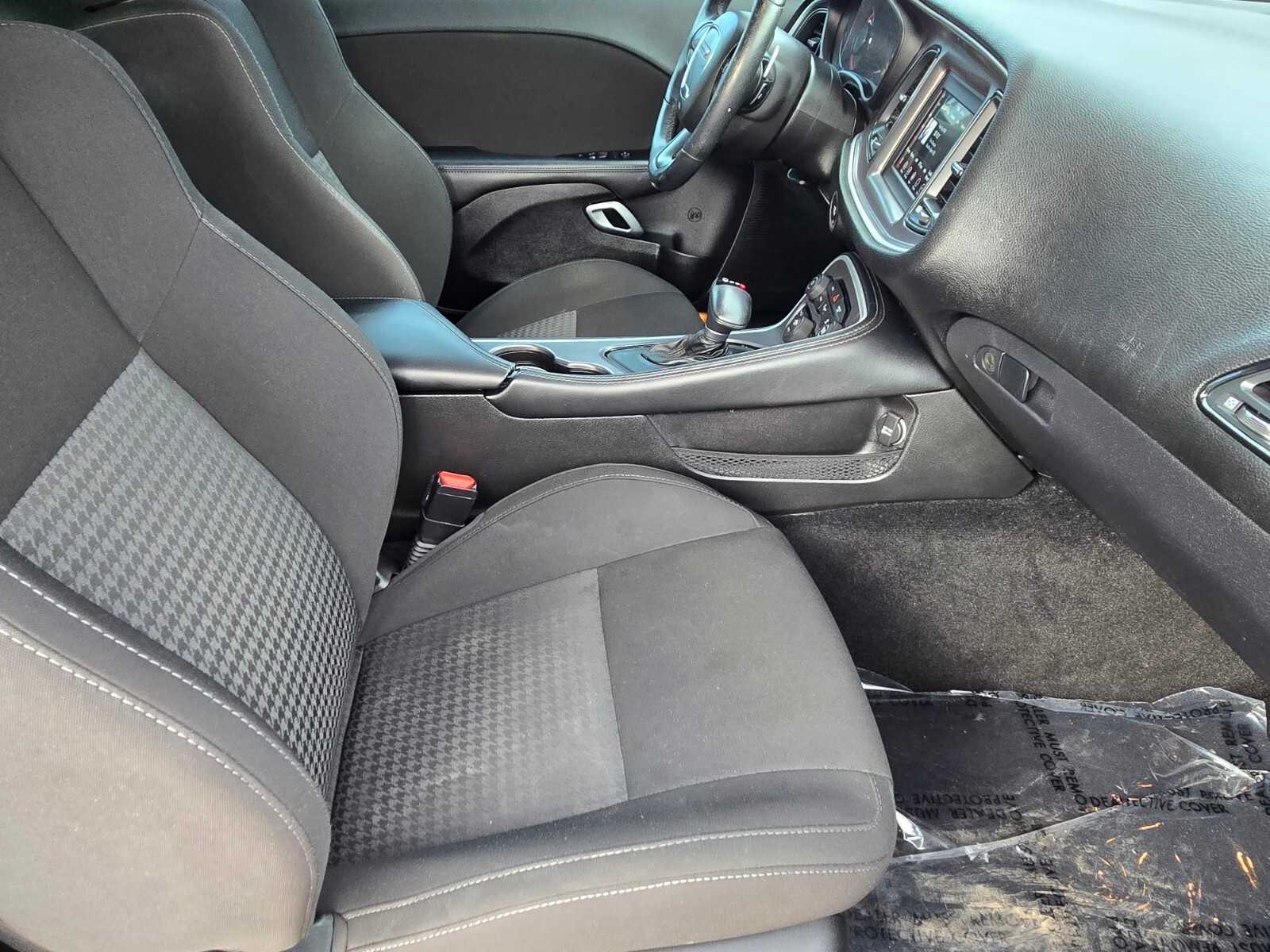 Thumbnail: 2022 Dodge Challenger - 12