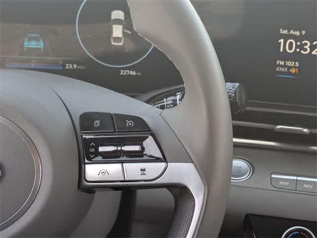 Thumbnail: 2023 Hyundai Elantra - 20