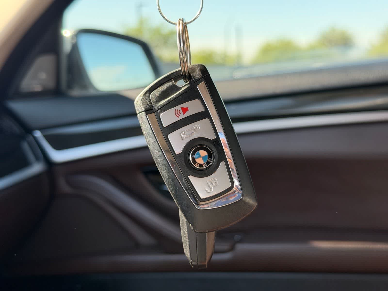 Thumbnail: 2014 BMW 5 Series - 29
