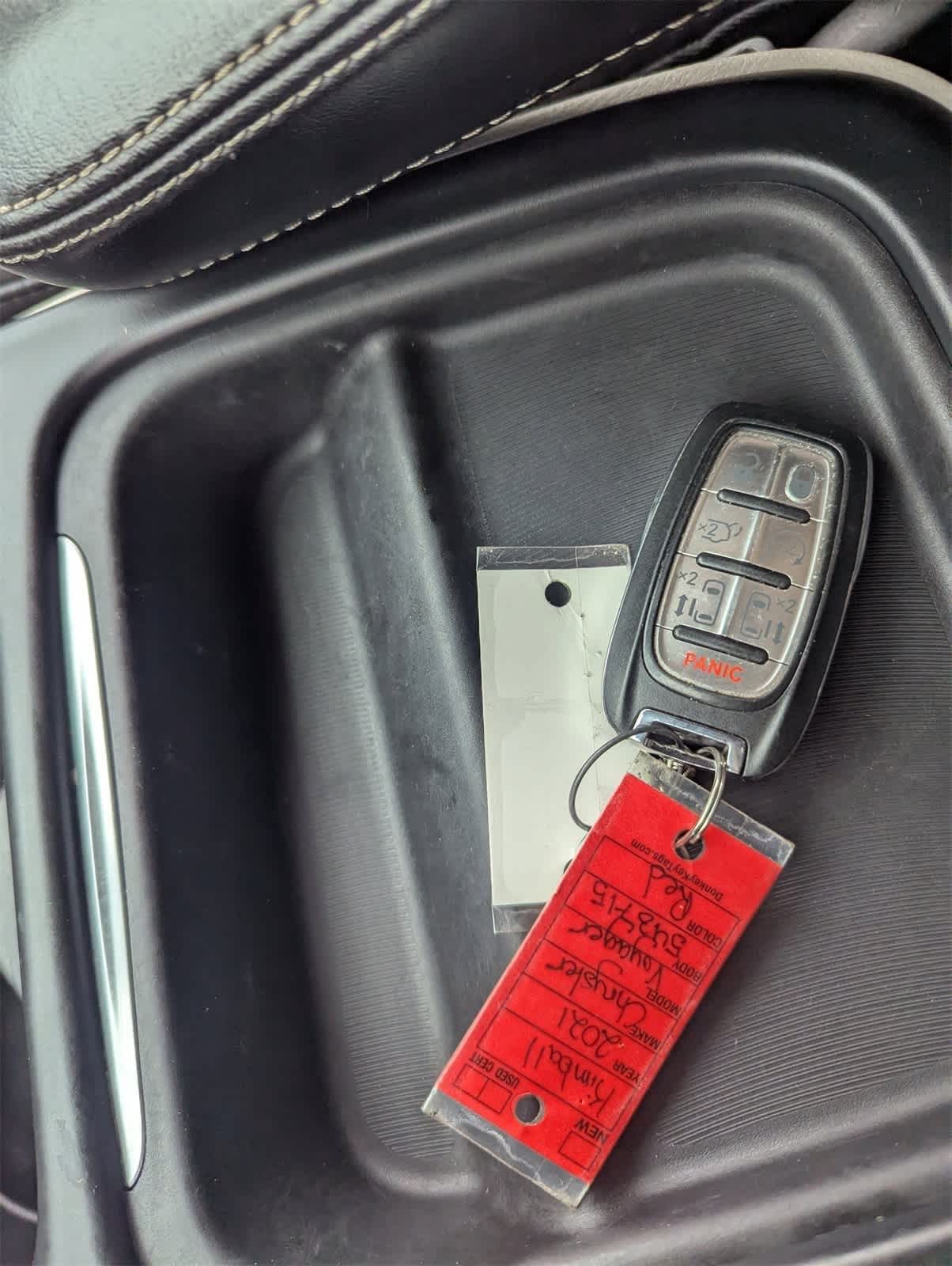 Thumbnail: 2021 Chrysler Voyager - 33