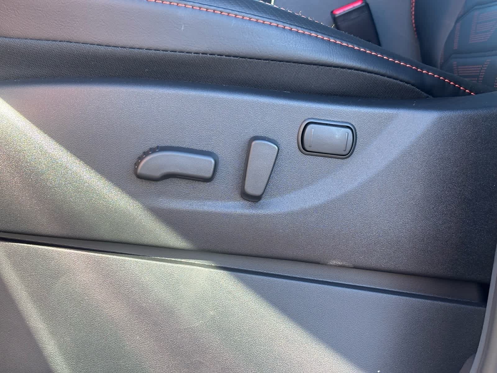 Thumbnail: 2026 Nissan Frontier - 16