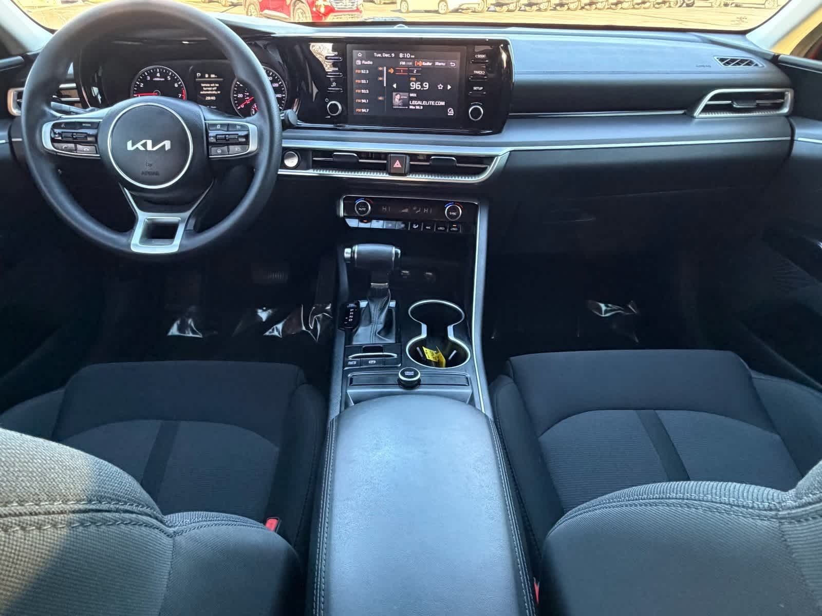 Thumbnail: 2023 Kia K5 - 16