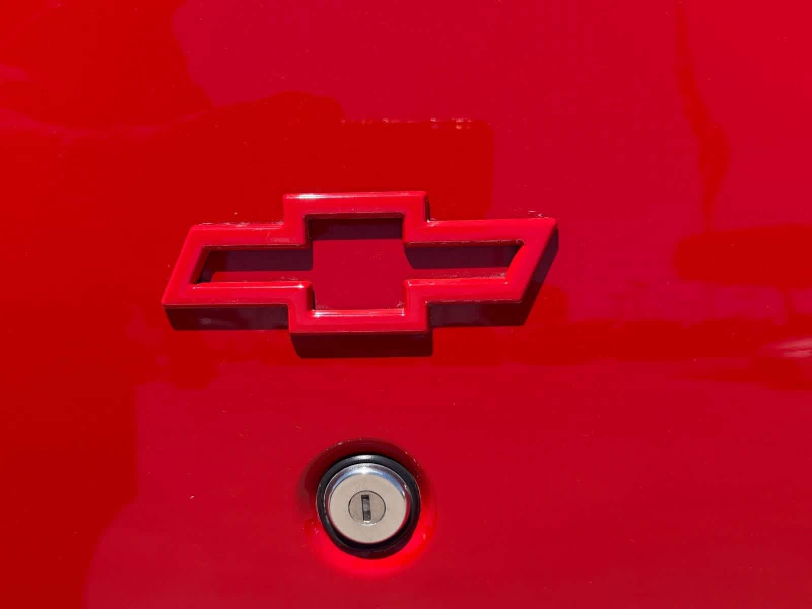 Thumbnail: 2015 Chevrolet Camaro - 28
