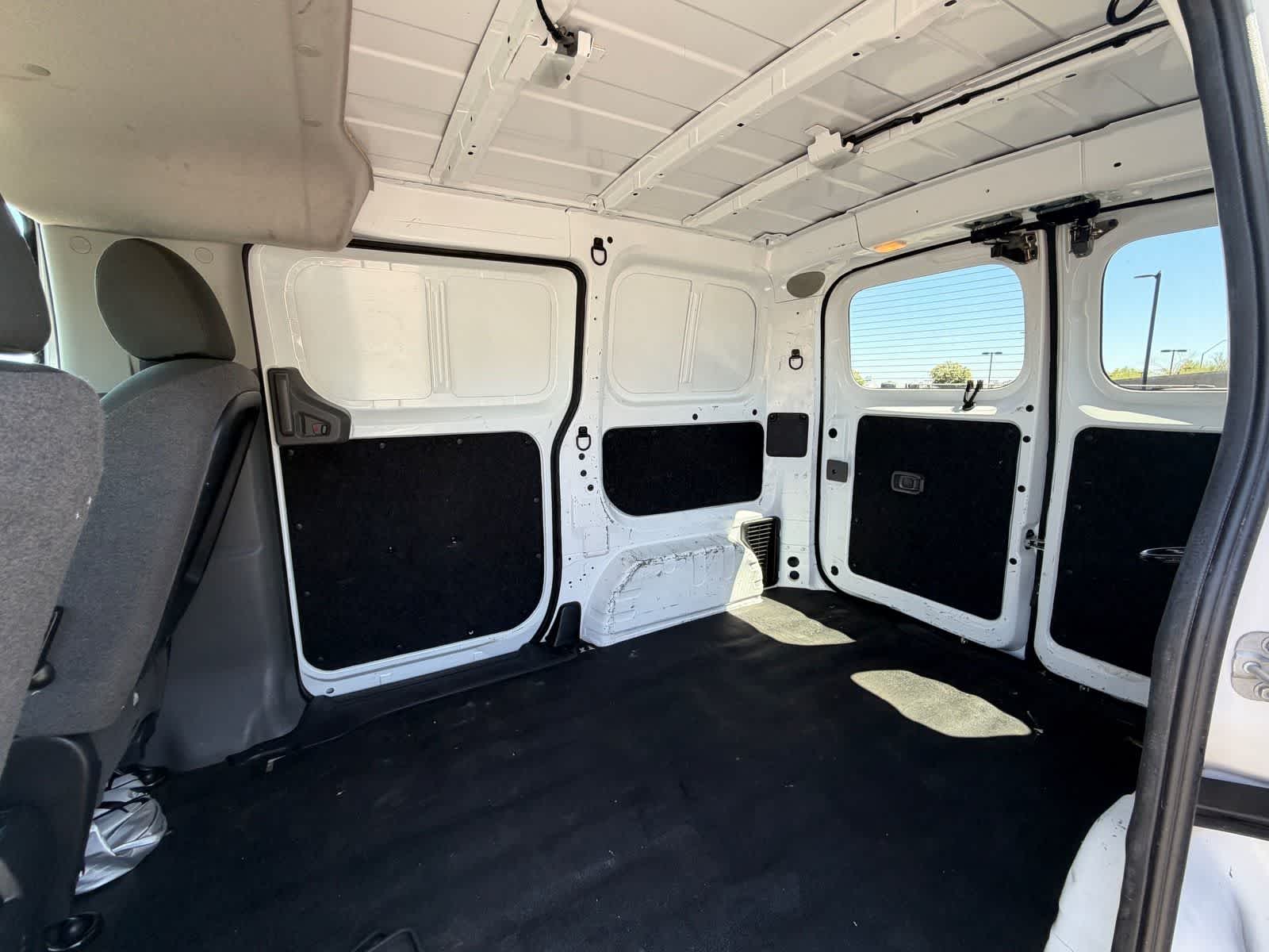 Thumbnail: 2021 Nissan NV200 - 13