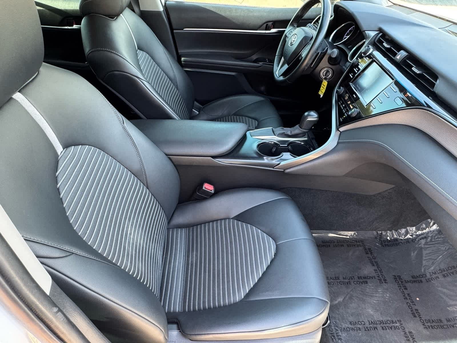 Thumbnail: 2020 Toyota Camry - 11