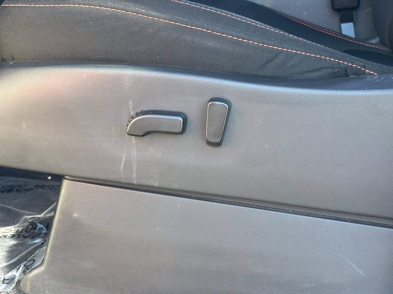 Thumbnail: 2022 Nissan Frontier - 14