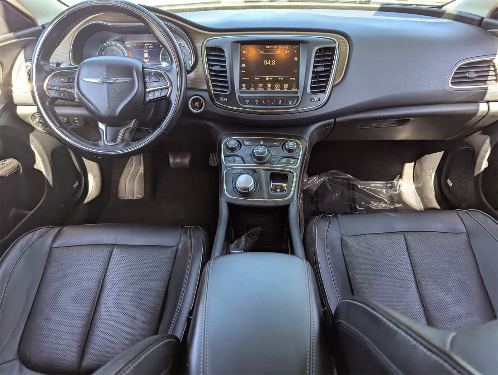 Thumbnail: 2015 Chrysler 200 - 15