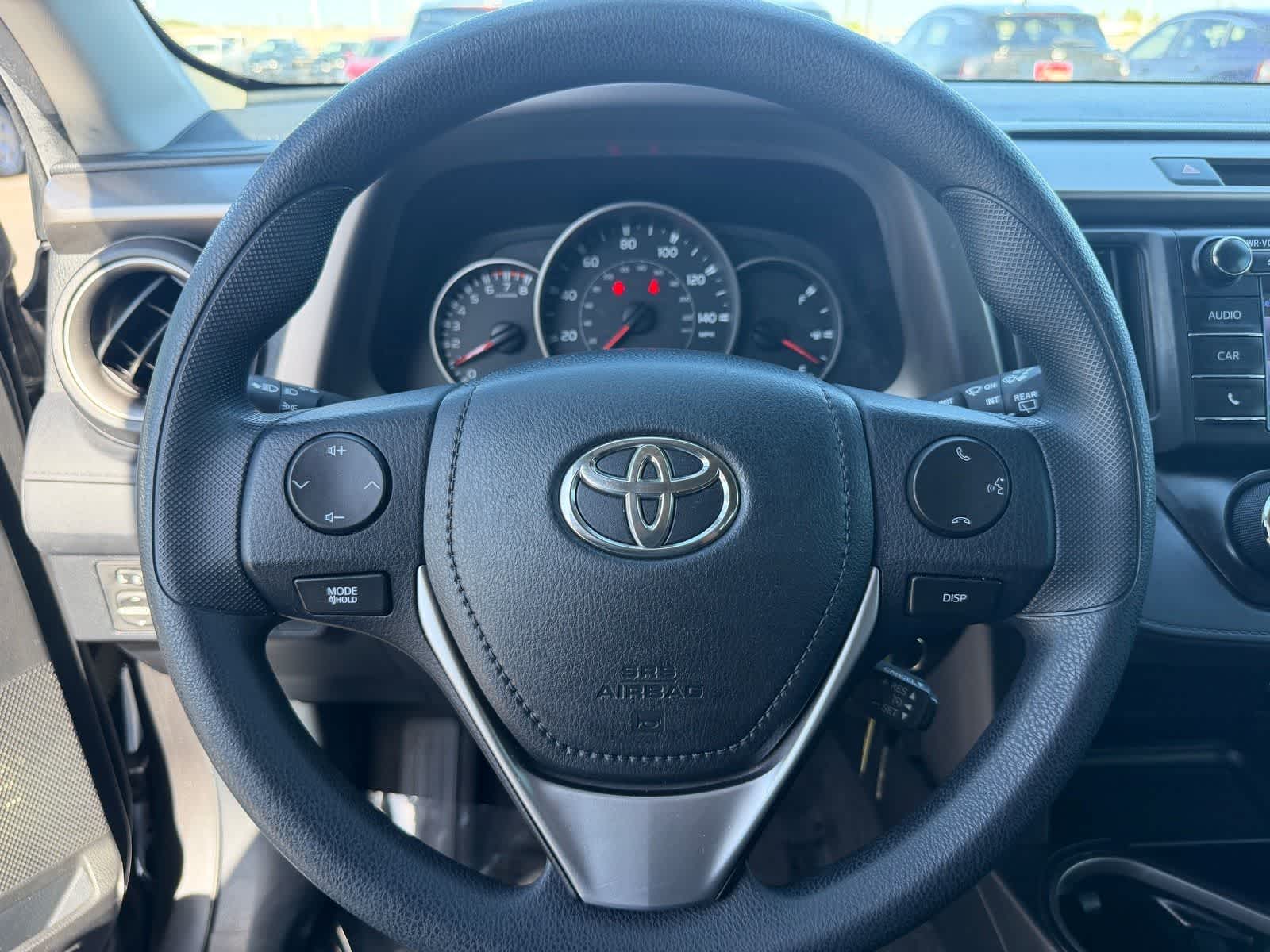 Thumbnail: 2016 Toyota RAV4 - 19