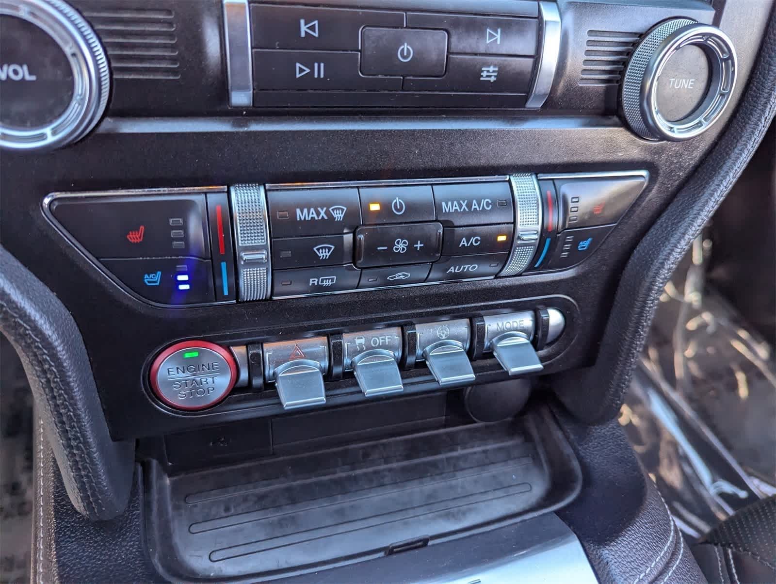 Thumbnail: 2019 Ford Mustang - 28