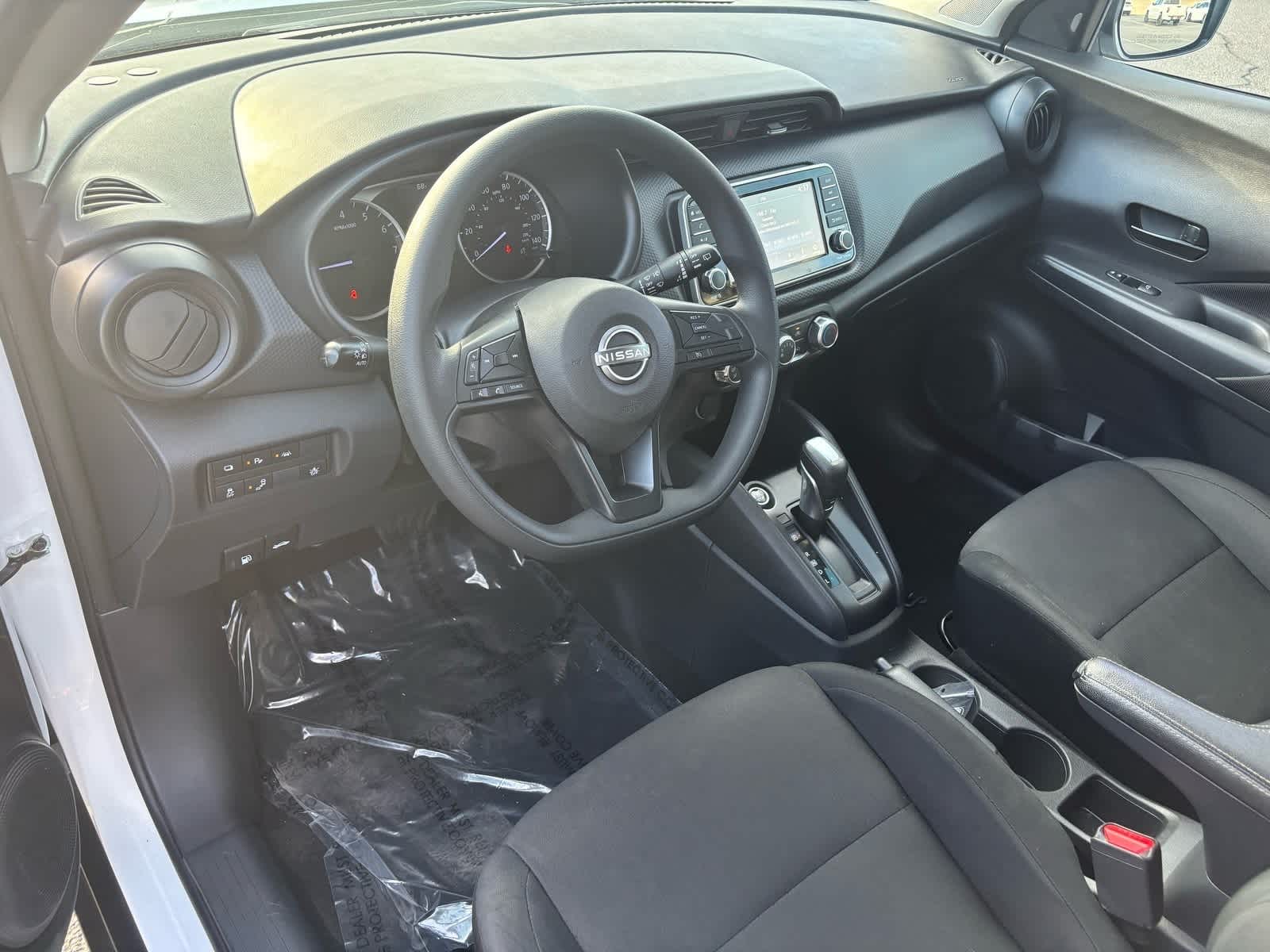 Thumbnail: 2023 Nissan Kicks - 2