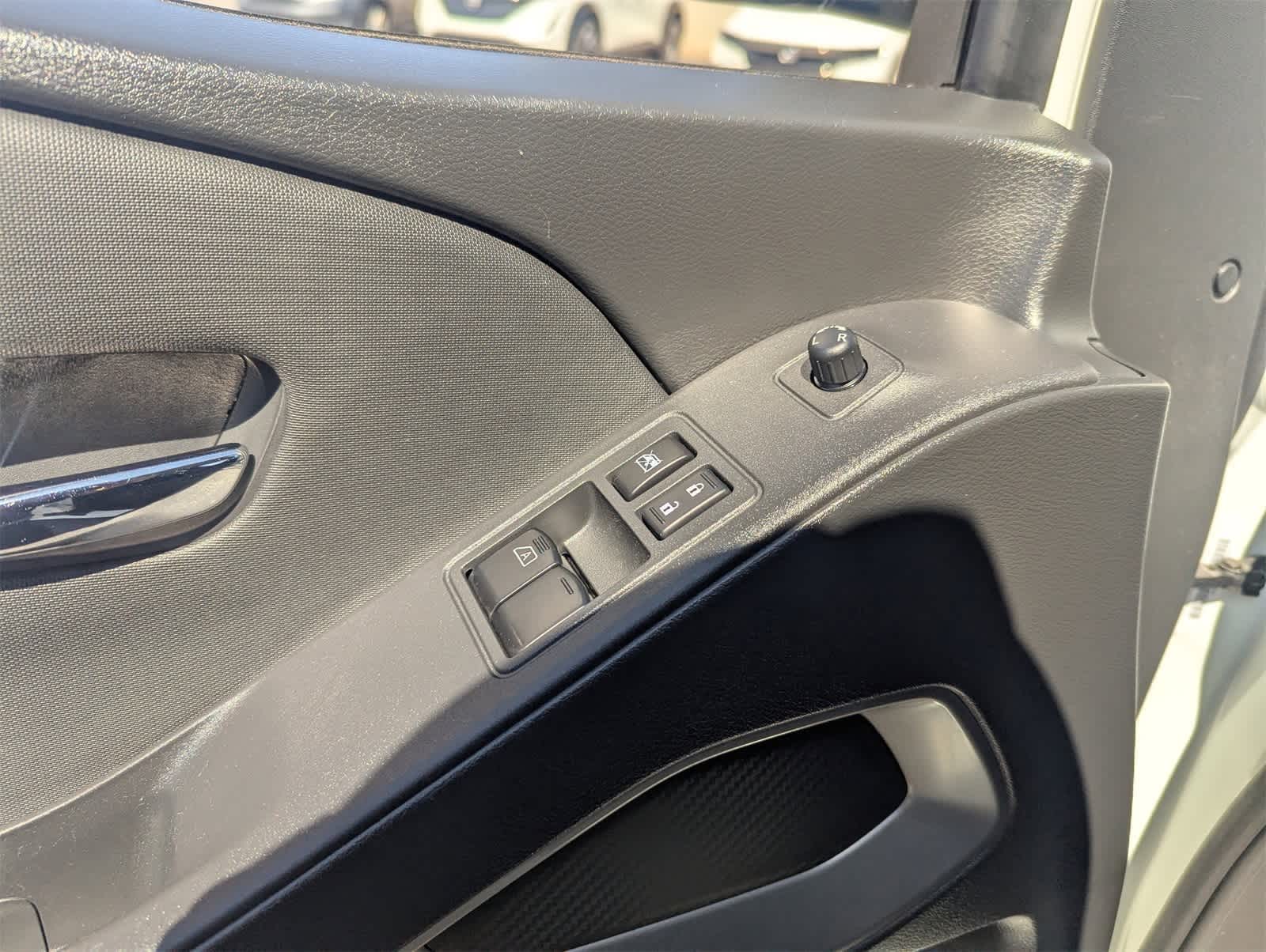 Thumbnail: 2024 Nissan Frontier - 24