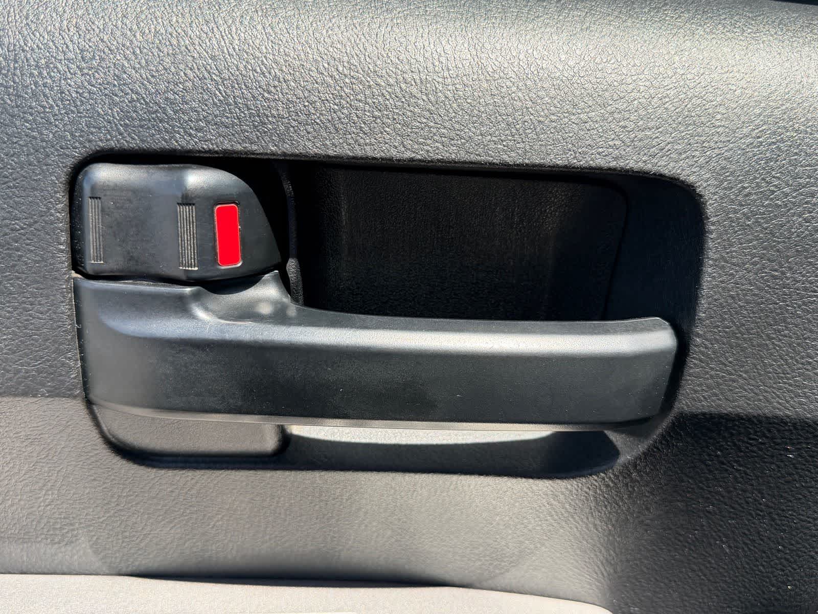 Thumbnail: 2013 Toyota Tundra - 15