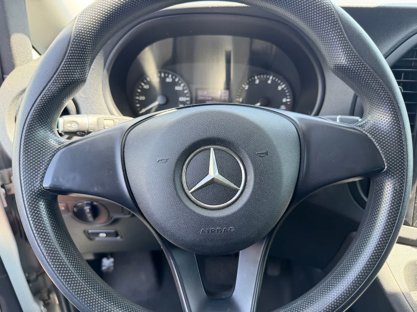 Thumbnail: 2016 Mercedes-Benz Metris - 11