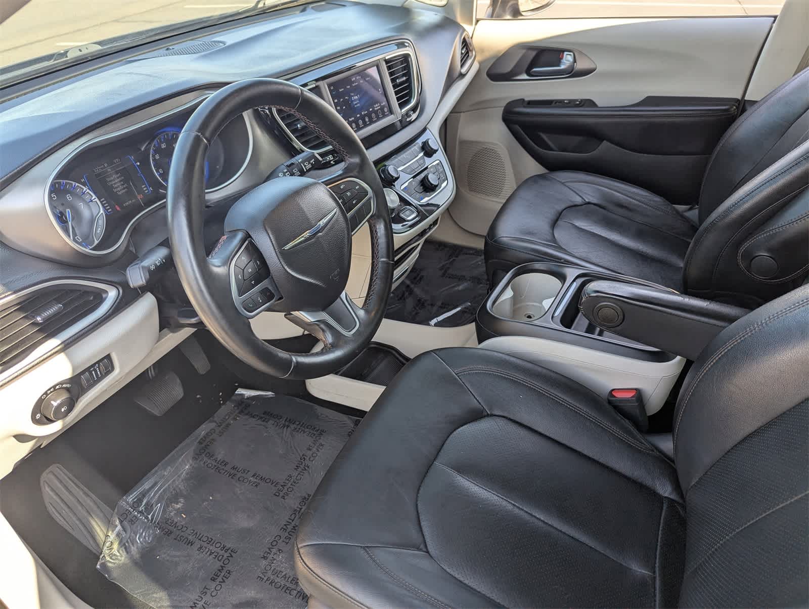 Thumbnail: 2020 Chrysler Pacifica - 2