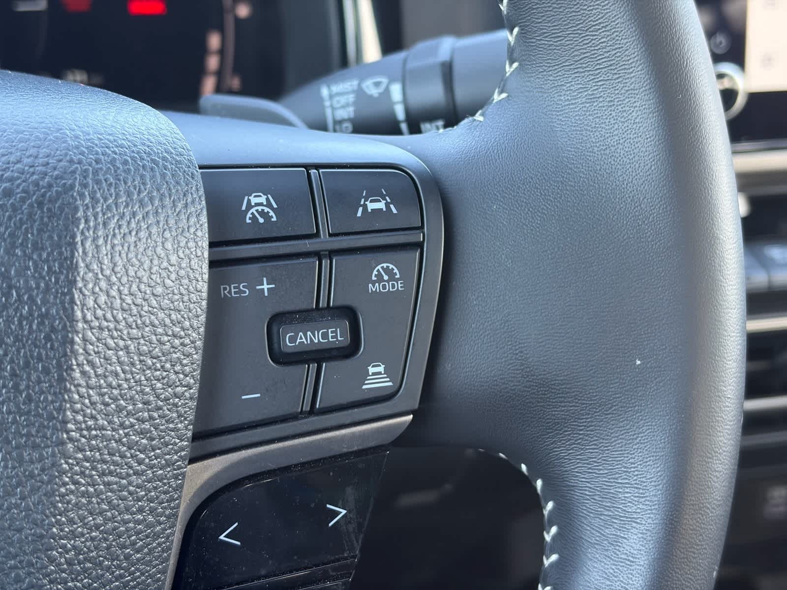 Thumbnail: 2025 Toyota Camry - 21