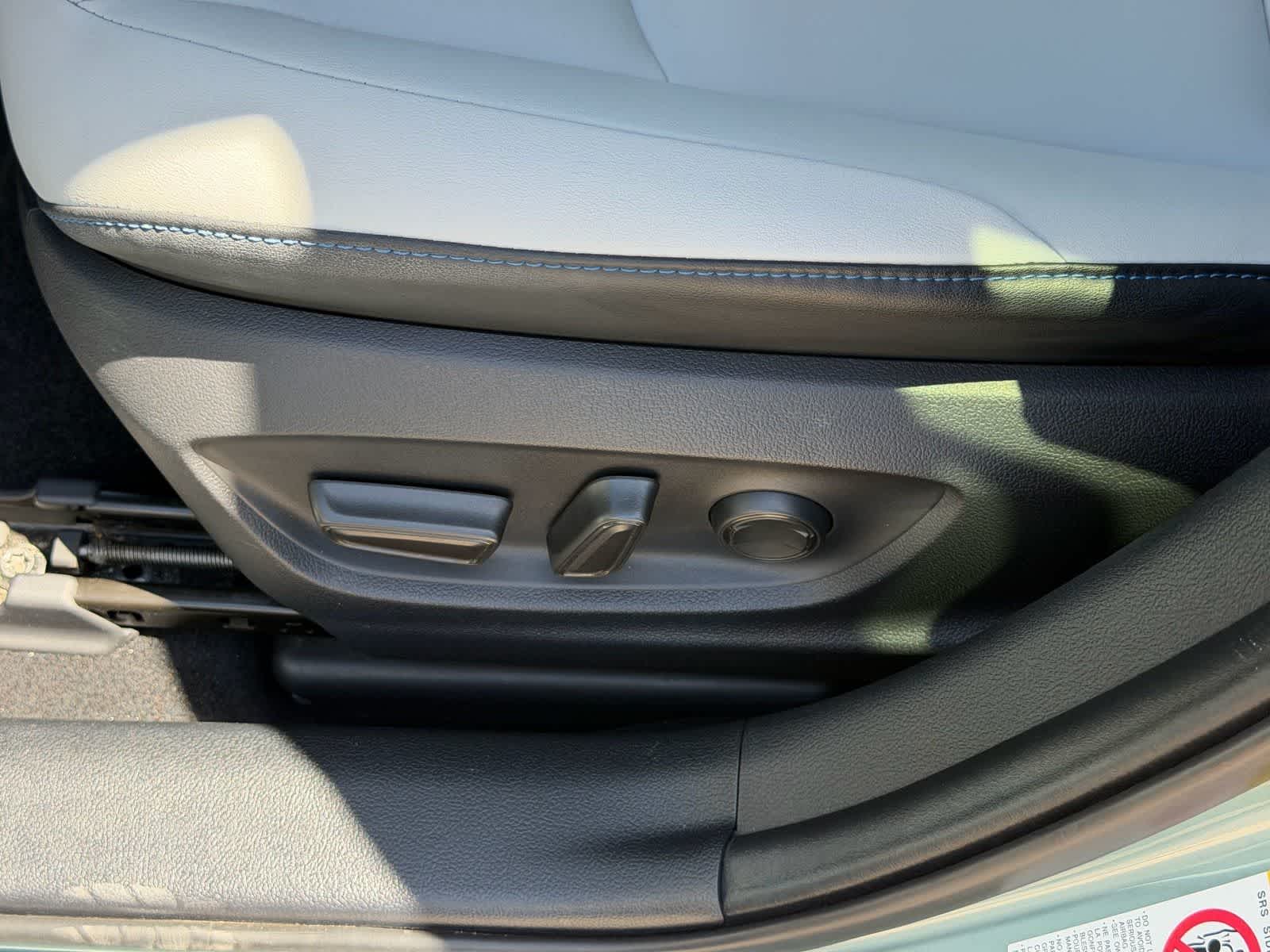 Thumbnail: 2021 Toyota Prius - 15