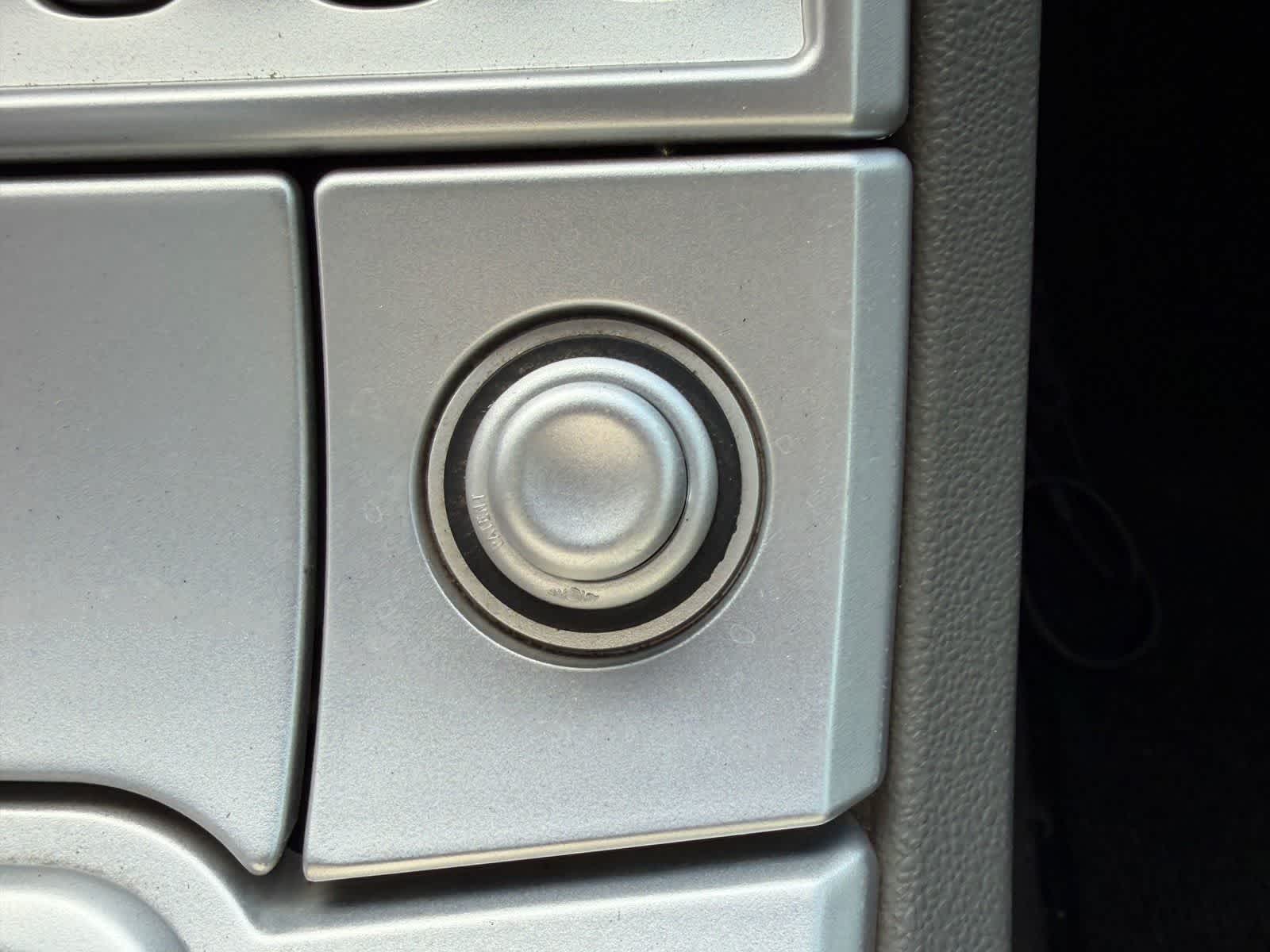 Thumbnail: 2005 Chrysler Crossfire - 14