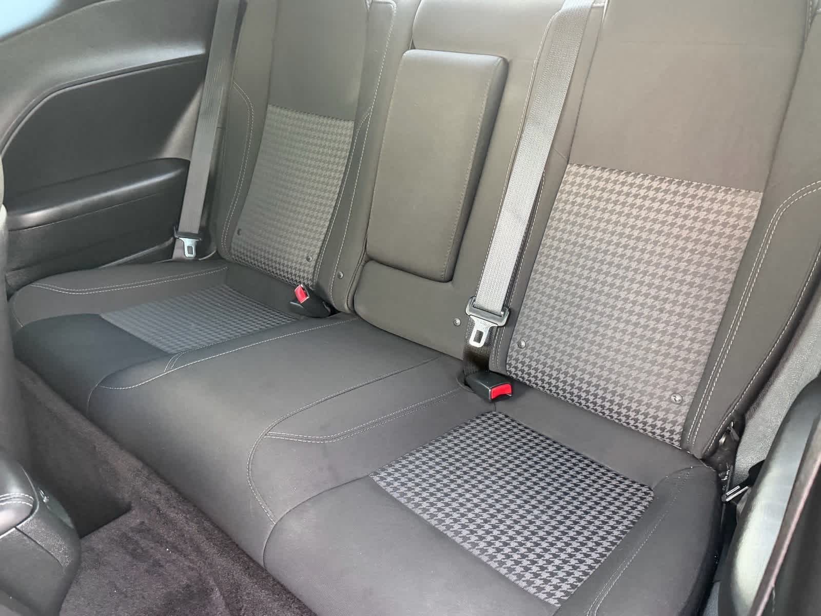 Thumbnail: 2017 Dodge Challenger - 16