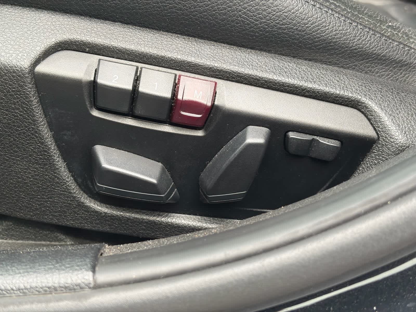 Thumbnail: 2014 BMW 3 Series - 6