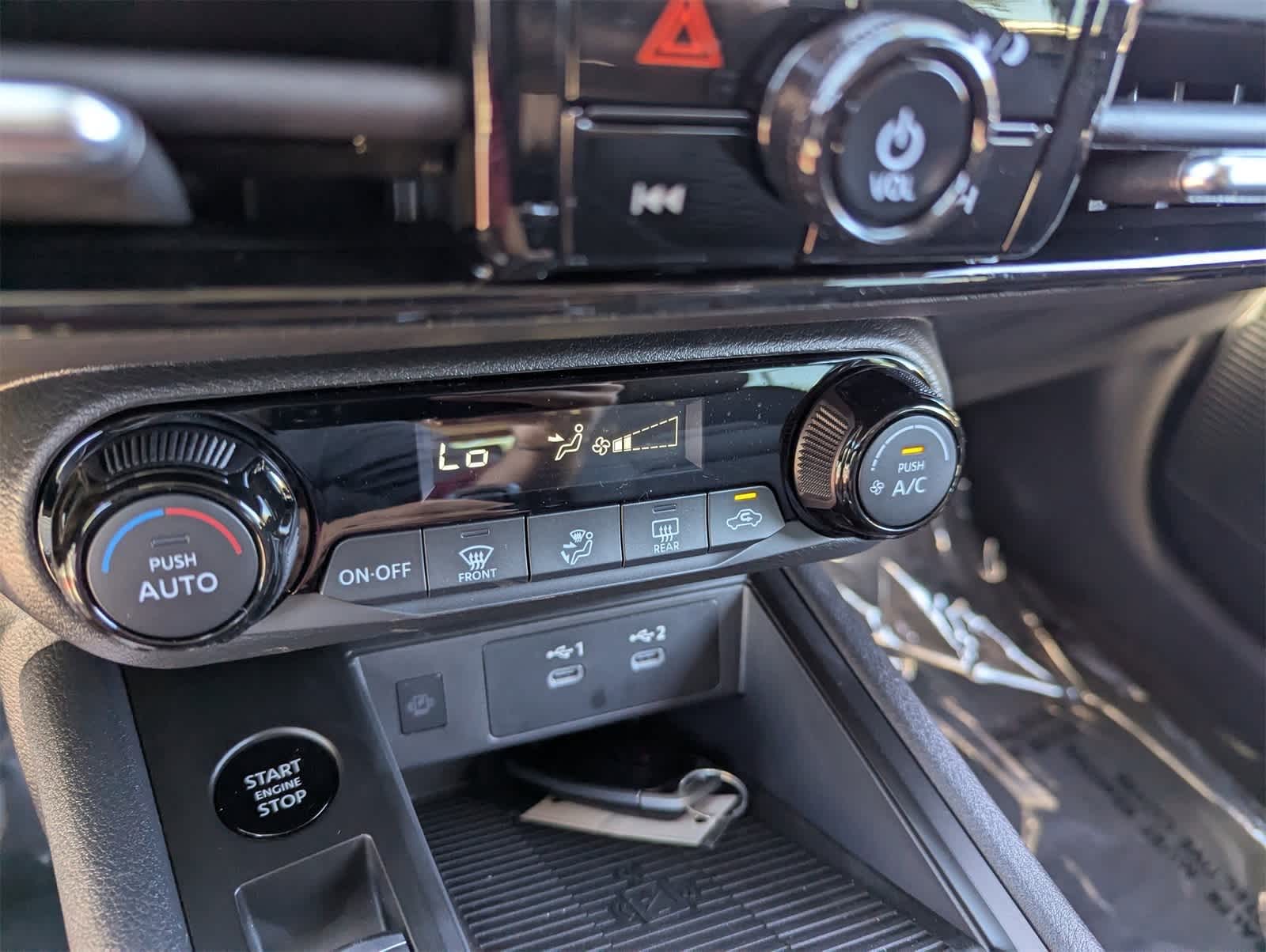 Thumbnail: 2026 Nissan Kicks - 22