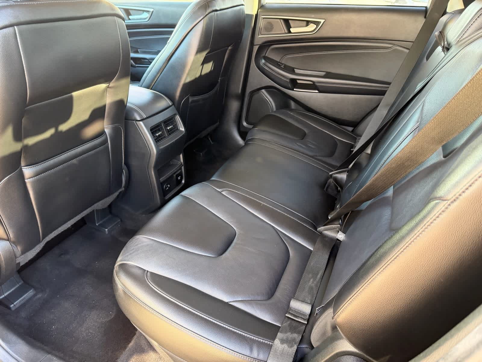 Thumbnail: 2022 Ford Edge - 15