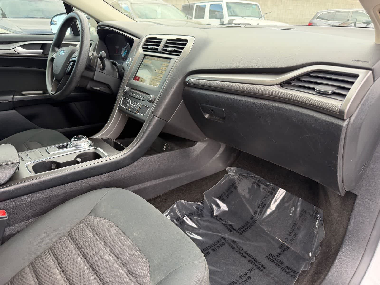 Thumbnail: 2018 Ford Fusion - 10